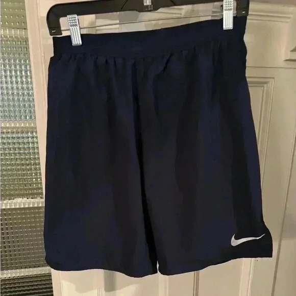 Nike men’s Dri fit shorts navy, lined, side & zip pockets sz medium - Picture 1 of 14